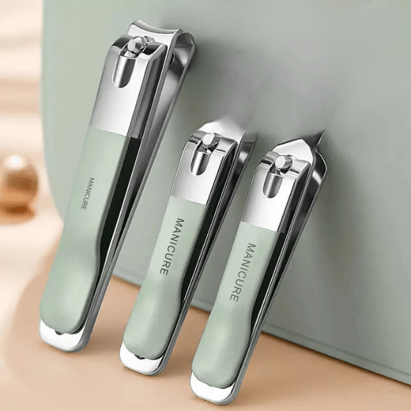 High Quality 18 IN 1 Professional Stainless Steel Nail Clipper Travel Grooming Kit Manicure & Pedicure Set Personal Care Tools - novelvine